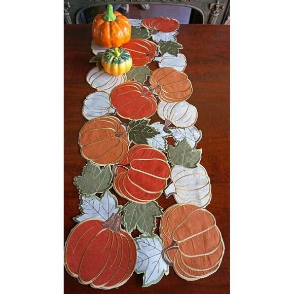 Fall Harvest Placemats & Table Runner Maple Leaves Autumn Pumpkins Thanksgiving - Picture 2 of 10